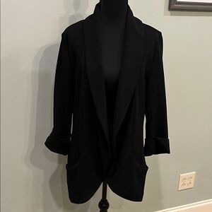 Sophisticated Women's Black Blazer